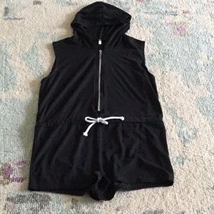 NWOT - Women’s Hooded Romper - Black